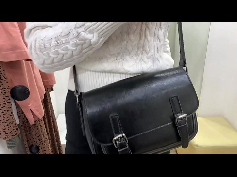 ❤️ Masturbim publik i kurvës së re FeralBerry me një dildo në dhomën e montimit Video porno në sq.klassikaprint.ru ❤
